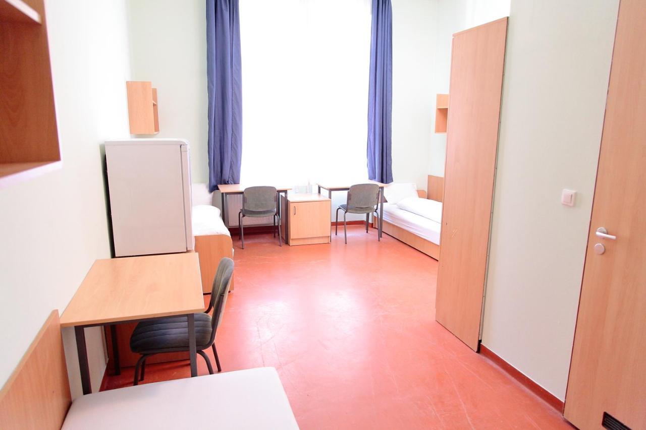 Pop Up Hostels - Downtown Будапеща Екстериор снимка