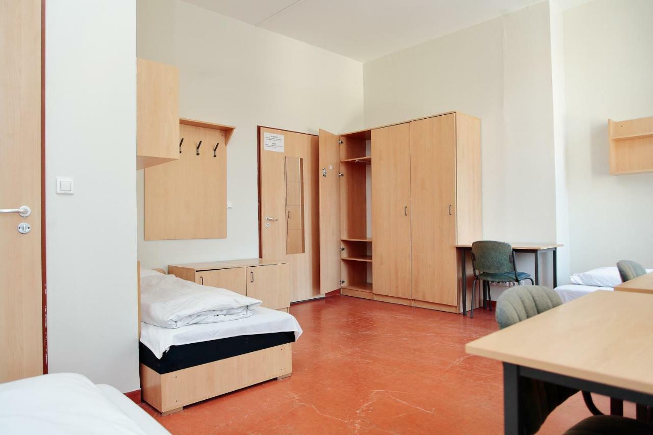 Pop Up Hostels - Downtown Будапеща Екстериор снимка